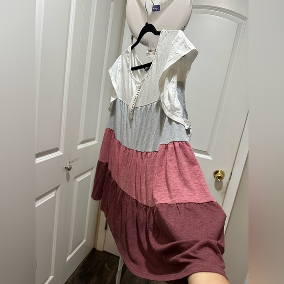 BloomChic Plus Size 2XL Color Block Contrast Cap Sleeve Tank Top us18-20 - Picture 6 of 8